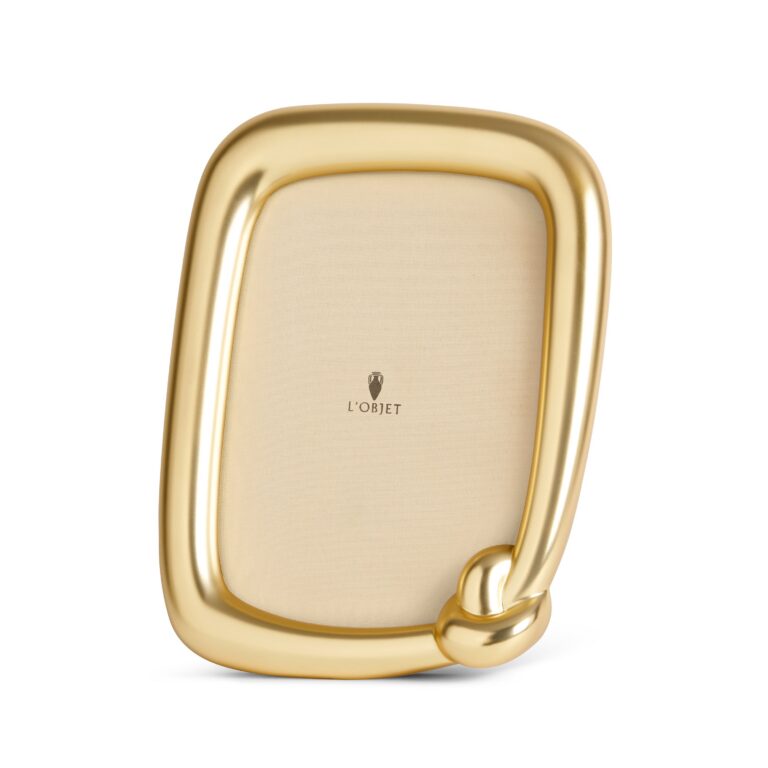 L’Objet Knot Frame, Gold · 5 × 7